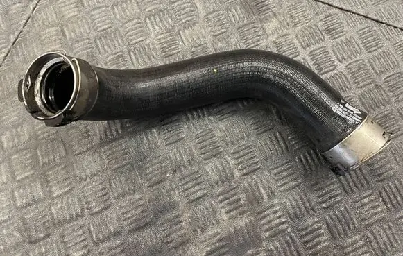 Mercedes-Benz GLS X166 Intercooler hose/pipe A1665280200