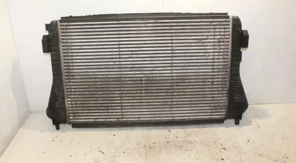 Skoda Octavia Mk2 (1Z) Intercooler radiator 1K0145803BN