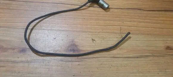 Audi A4 S4 B5 8D Crankshaft position sensor 078905381