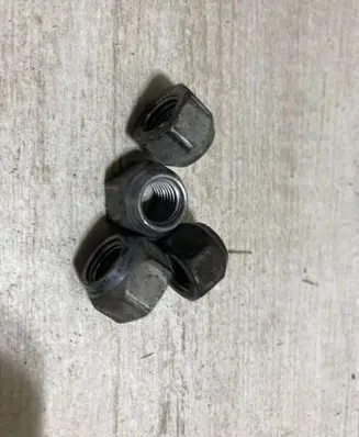 Nuts/bolts