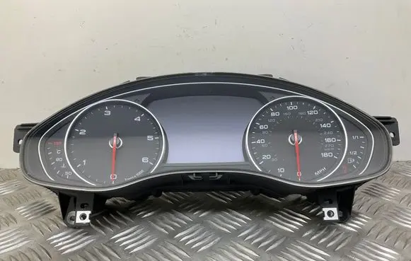 Audi A7 S7 4G Speedometer (instrument cluster) 4G8920982K