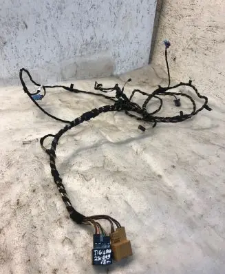 Volkswagen Tiguan Tailgate/trunk wiring harness 5na971147db