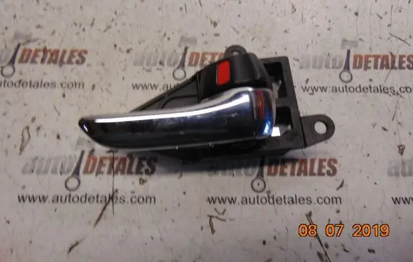 Toyota Avensis Verso Front door interior handle