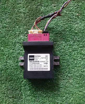 BMW 4 F32 F33 Fuel injection pump control unit/module 7371832