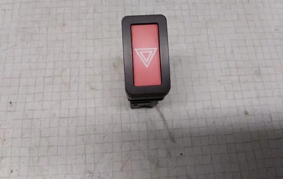 Nissan Almera N16 Hazard light switch NILES06016