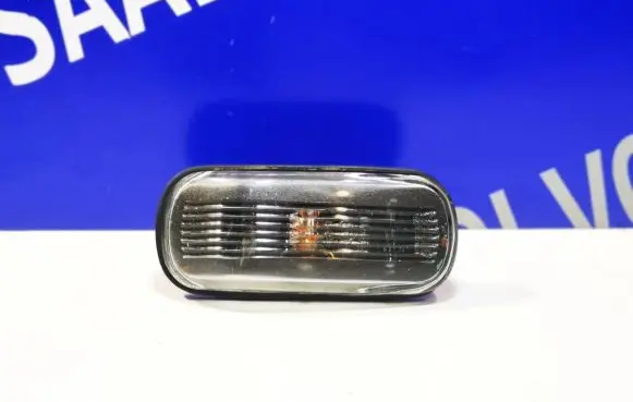 Saab 95 - 96 Front fender indicator light 5336250
