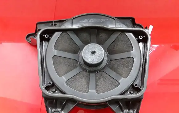 Audi A8 S8 D4 4H Subwoofer speaker 4H0035481A 3168800020 617061001