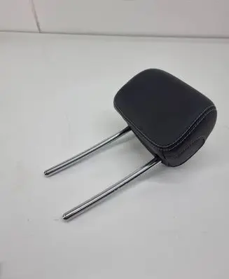 Mercedes-Benz GLC C253 Rear seat headrest 