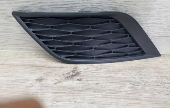 Seat Ibiza IV (6J,6P) Front bumper lower grill 6J0853665E
