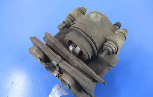 Chrysler 300M Front brake caliper