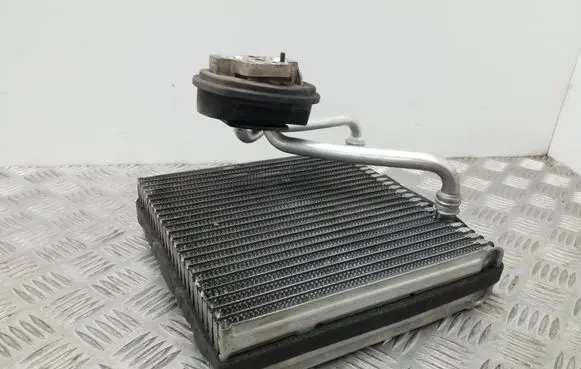 Air conditioning (A/C) radiator (interior)