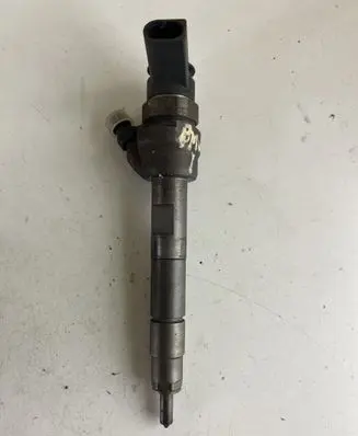 BMW 1 E81 E87 Fuel injector 0445110289 044511028