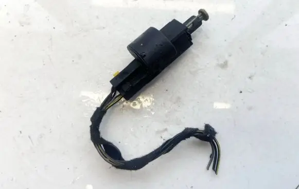 Opel Zafira A Brake pedal sensor switch 09175172 09132299
