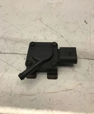 BMW 5 E60 E61 Exhaust gas pressure sensor 7789219