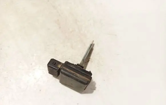Peugeot 806 Coolant level sensor 9617376880