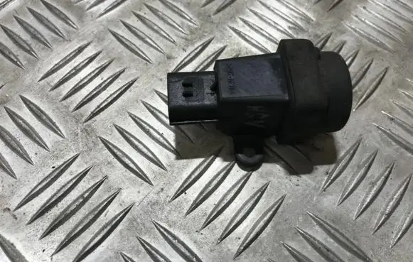 Honda Civic Fuel cut-off switch wqt100030