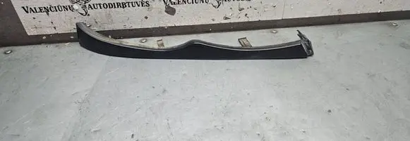 BMW 3 E46 Under headlight/headlamp trim 7030554