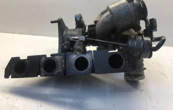 Volkswagen Eos Turbo 06F145701D H171000770200308 KO353039700105