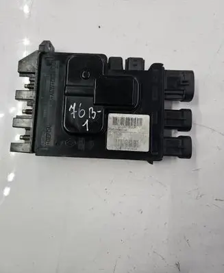 Opel Vivaro Positive wiring loom 243501820R