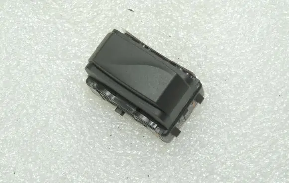 Opel Vivaro Other switches/knobs/shifts 684920647R
