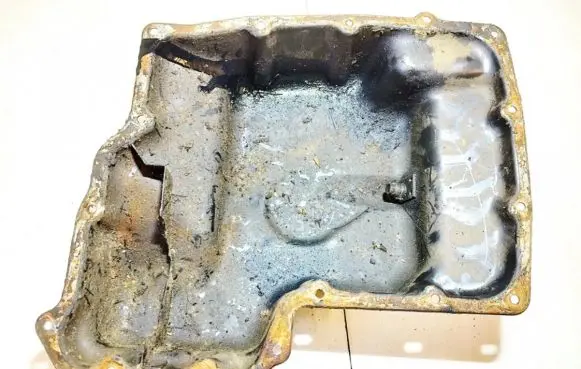 Oil sump
