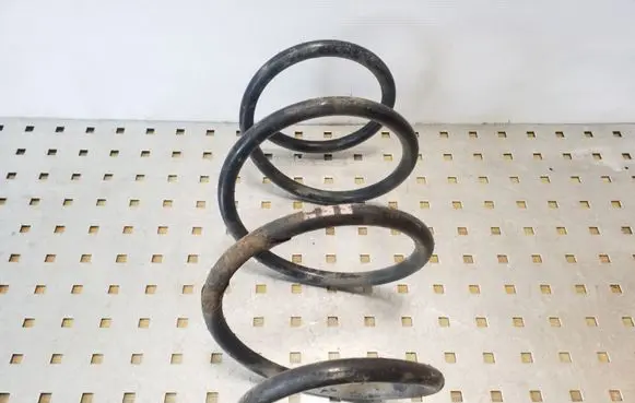 BMW 5 E39 Front coil spring