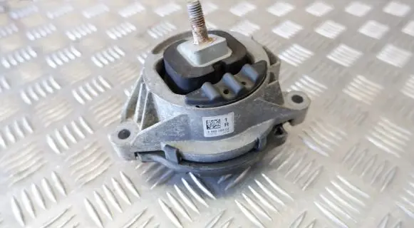 BMW X3 F25 Engine mount bracket 6868489