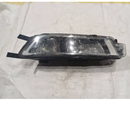 Volkswagen PASSAT B8 Front fog light 3G0941662E 1NA01183902 0119390200020431