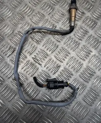 Mercedes-Benz E W212 Lambda probe sensor 0075421618 0007121317