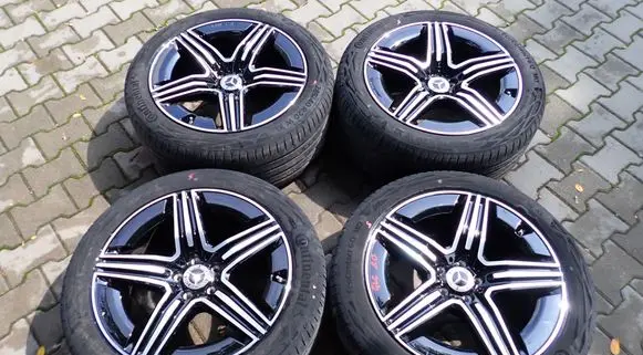 R20 alloy rim