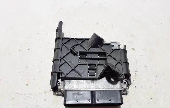 Skoda Octavia Mk3 (5E) Engine control unit/module 06K907425B