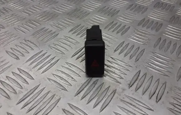 Mazda 3 I Hazard light switch BP4K664H0