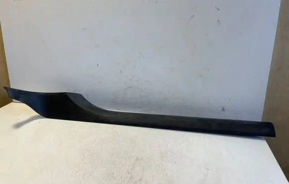 Audi TT TTS RS Mk3 8S Front sill trim cover 8S0853905