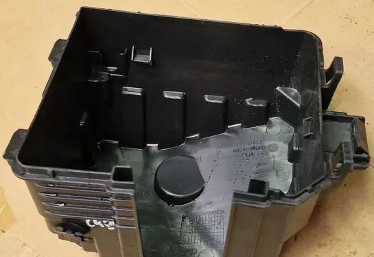 Citroen C4 III e-C4 Fuse box set 9824510680