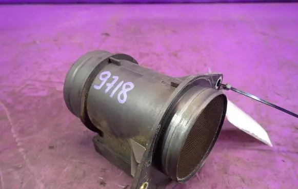 Seat Toledo II (1M) Mass air flow meter 
