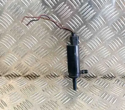 Audi Q7 4L Windscreen/windshield washer pump 3B0955681