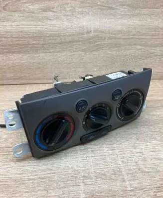 Mazda Premacy Climate control unit CB08A 9H24 WithPlug