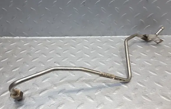 Seat Leon (5F) Fuel injector supply line/pipe 04L131582F