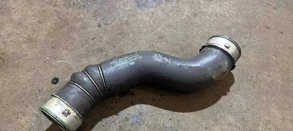 BMW X3 E83 Intercooler hose/pipe 11279410