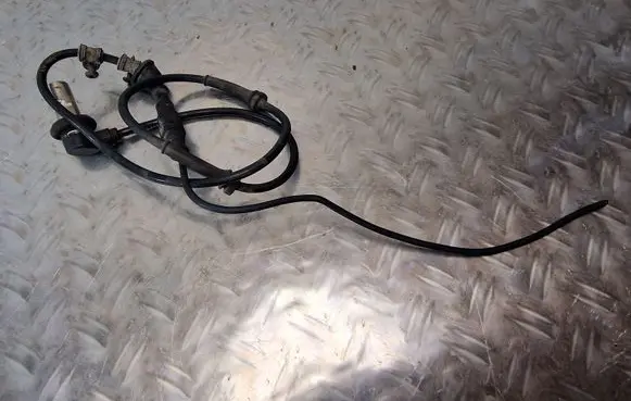 Audi A6 S6 C4 4A ABS brake wheel speed sensor 4A0927803