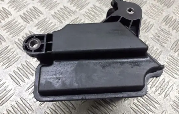 Peugeot 407 Vacuum air tank 9646411180