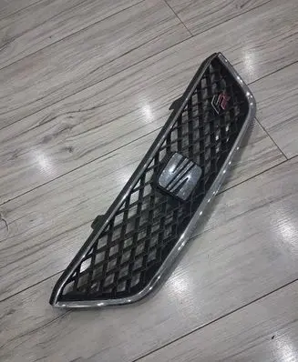 Seat Ibiza IV (6J,6P) Front bumper upper radiator grill 6J0853654D