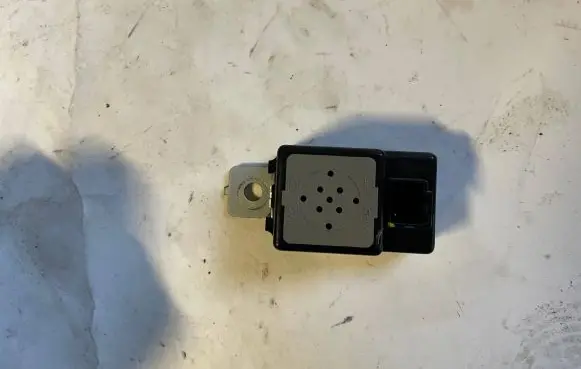 Hyundai i30 Alarm system siren 95710-2E000
