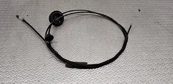 Ford Fiesta Engine bonnet/hood lock release cable 