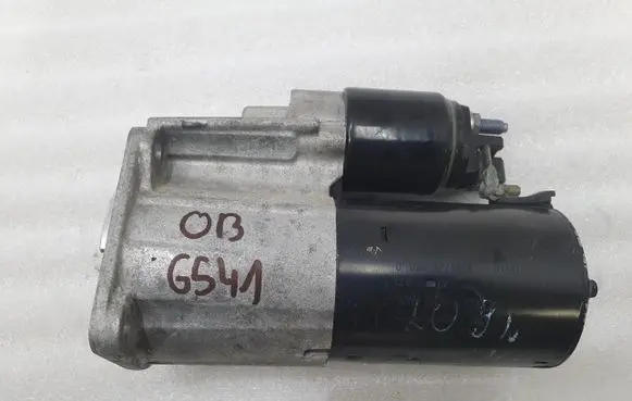 Volkswagen Polo Starter motor 0001121034