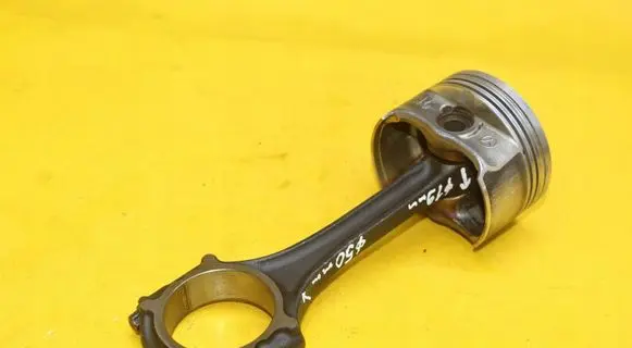 Mercedes-Benz B W245 Piston with connecting rod 083086