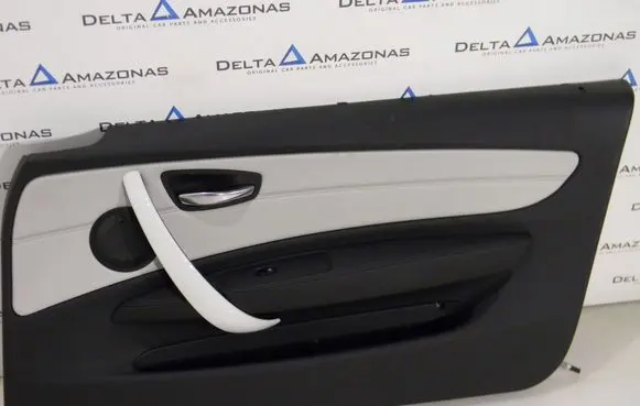 BMW 1 E82 E88 Front door card panel trim