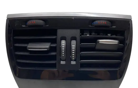 BMW X6 F16 Rear air vent grill 9252013 9252012 64229252013
