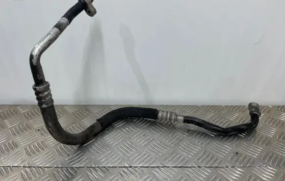 Audi A8 S8 D4 4H Air conditioning (A/C) pipe/hose 4H0260701M