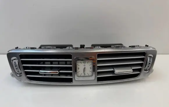 Mercedes-Benz CLS C218 X218 Dash center air vent grill A2188300754